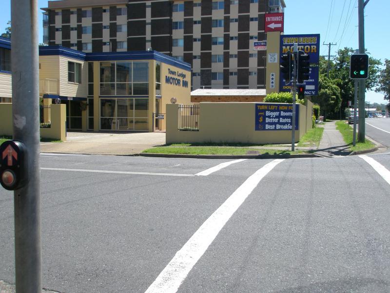 Cbd Motor Inn Coffs Harbour Exterior photo